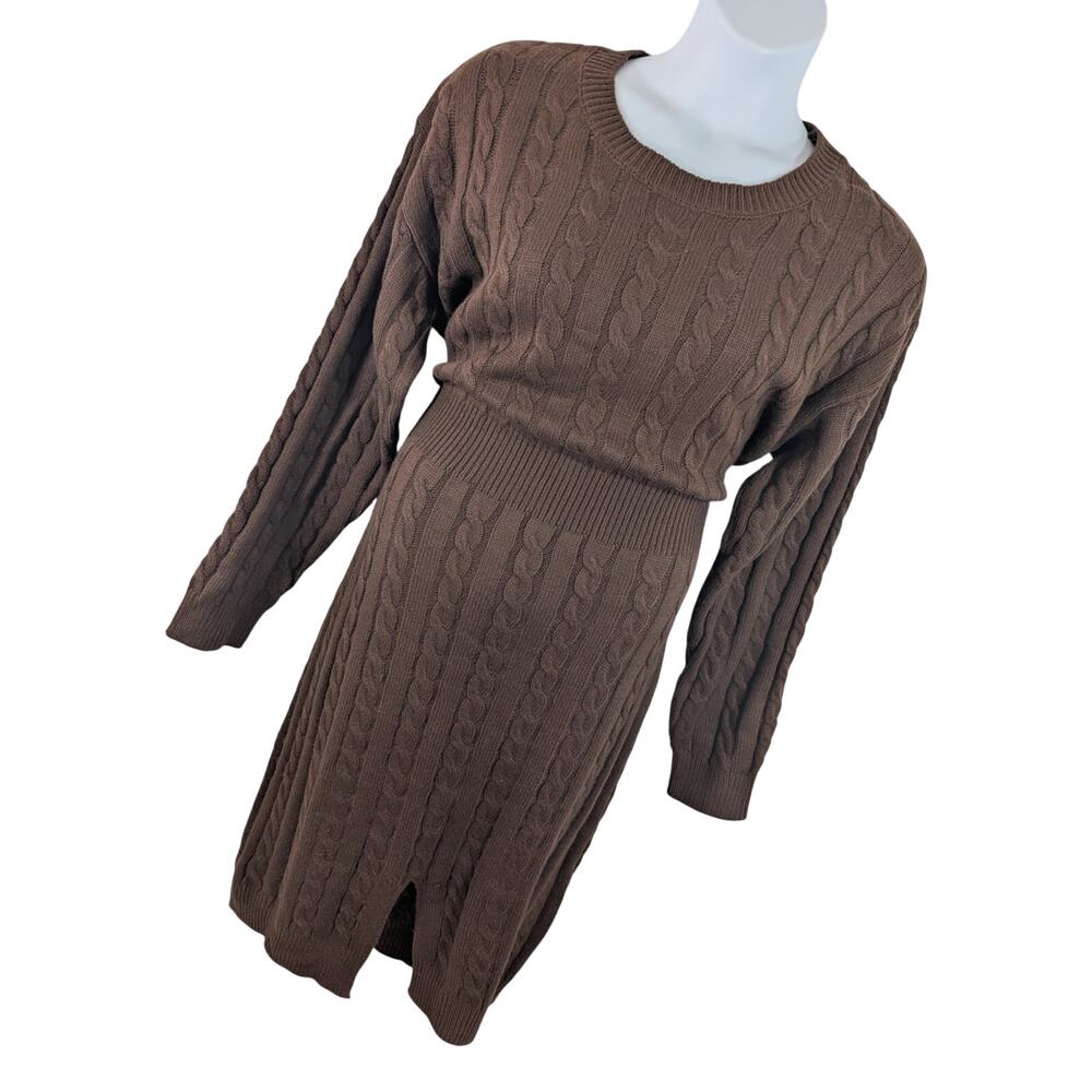 NWOT! RICH WARM BROWN CABLE KNIT, LONG SLEEVE, BELTED CLASSIC SWEATER DRESS! 3X